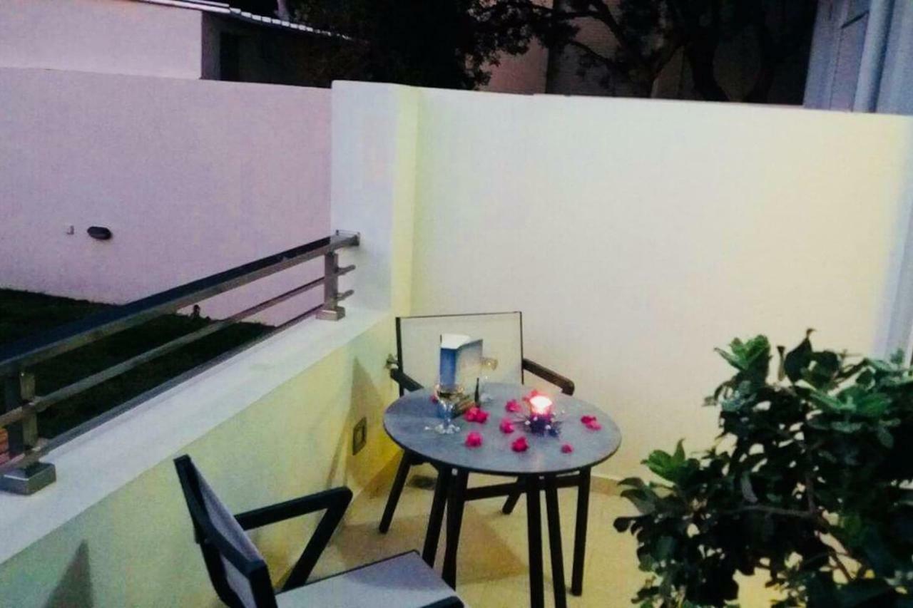 New Luxury Apartments In Πλακιάς Εξωτερικό φωτογραφία