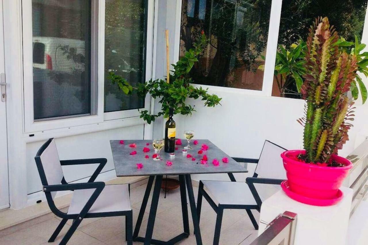 New Luxury Apartments In Πλακιάς Εξωτερικό φωτογραφία