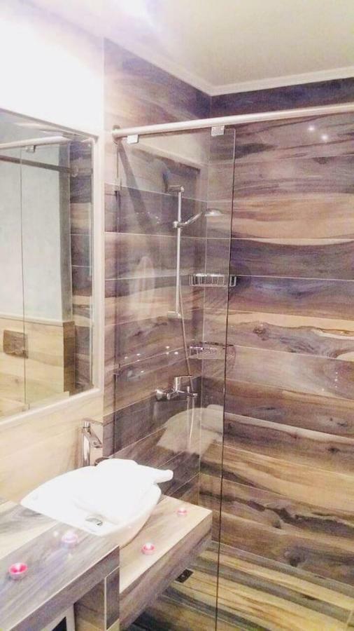 New Luxury Apartments In Πλακιάς Εξωτερικό φωτογραφία