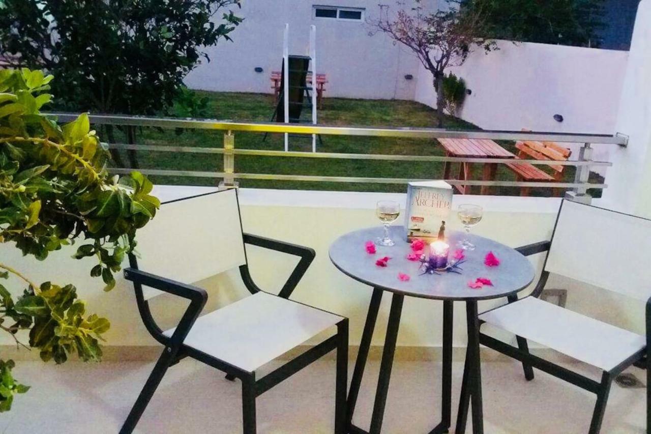 New Luxury Apartments In Πλακιάς Εξωτερικό φωτογραφία