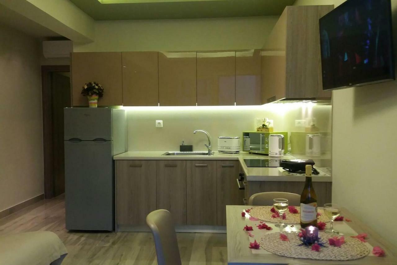 New Luxury Apartments In Πλακιάς Εξωτερικό φωτογραφία